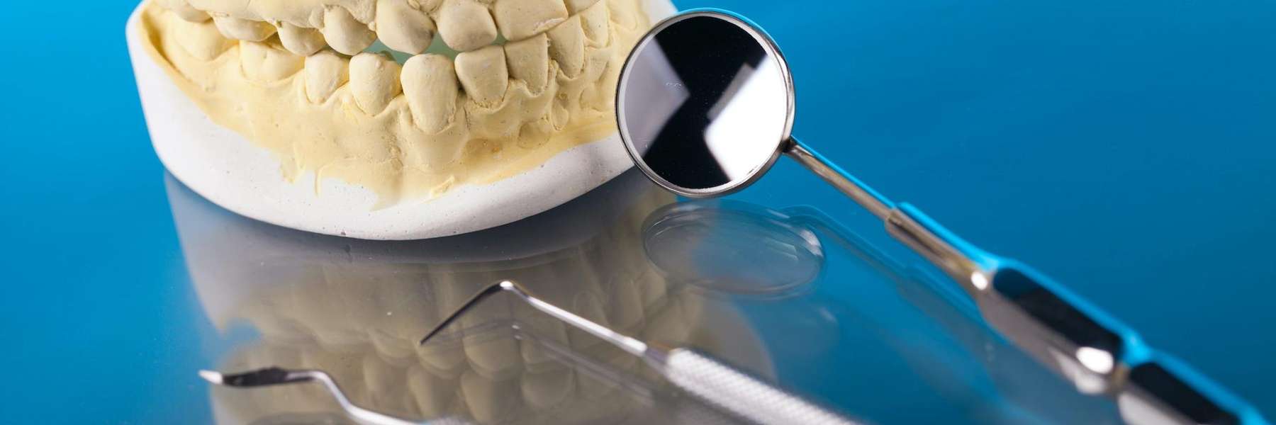 close up of dental tool | sunnyvale dentist