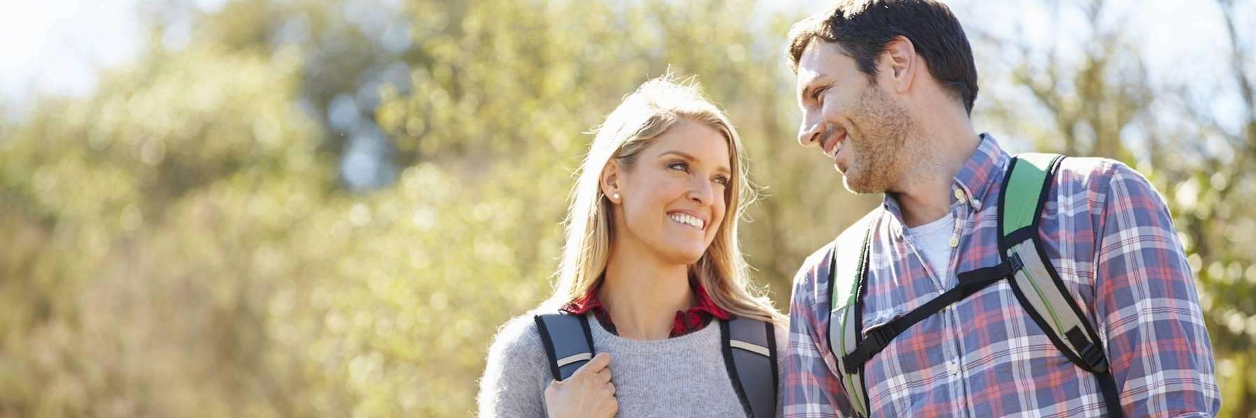 young couple hiking | invisalign sunnyvale ca