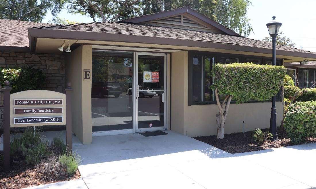 front entrance of spruce dental | dentist 94087